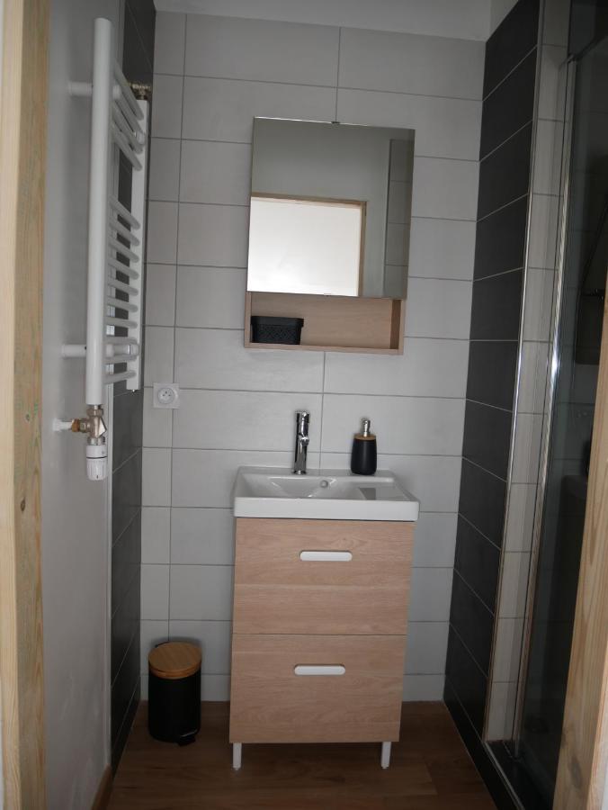 Appartement T2, au calme. La Roche-sur-Yon Extérieur photo
